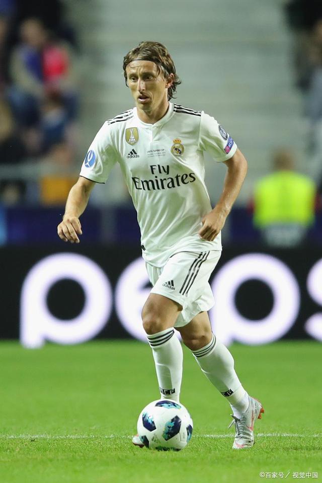 扑克高手为什么看长期（牌坛高手为何着眼长远）