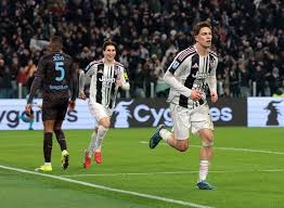 小麦惊天倒钩 苏格兰4-2丹麦晋级世界杯